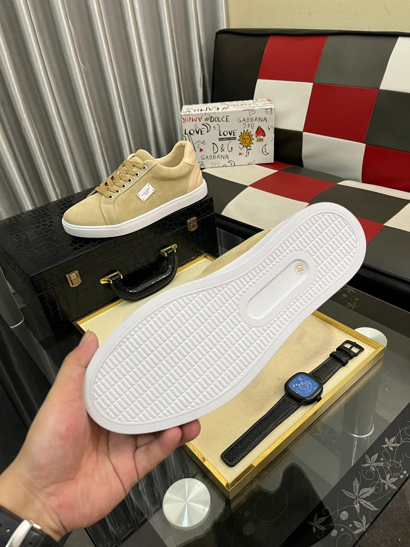 Men's shoes 💰400⌚️⌚️New DG Dolce & Gabbana high-end couple's sports and casual shoes, imported cowhide, multiple material splicing design➕Imported cowhide lining, cowhide foot pads➕Original TPR elastic outsole. Size: 38-46